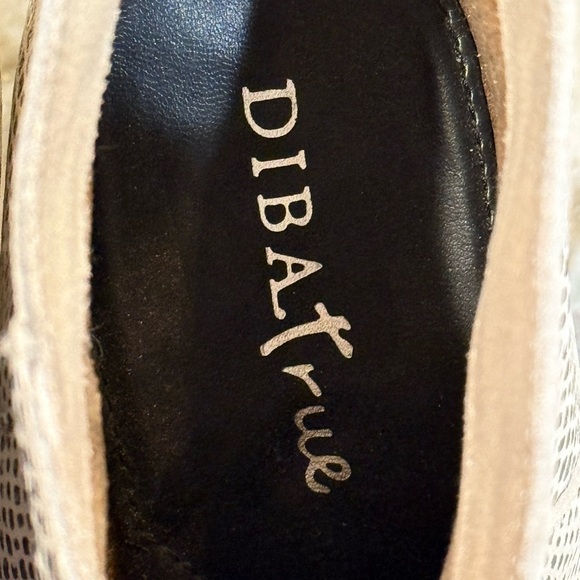 Women’s DIBA TRUE Pay Phone Snakeskin leather booties- Size 9.5 - Picture 11 of 12